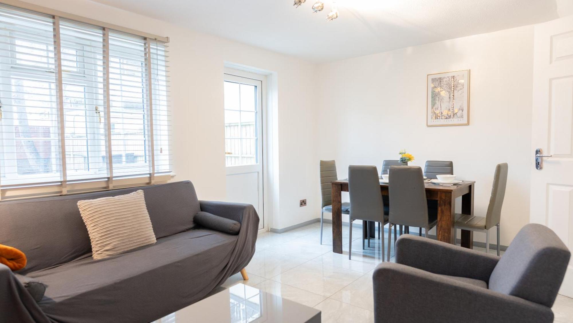 Appartement Beautiful 2 Large Bedroom House In Zone 2 Londen